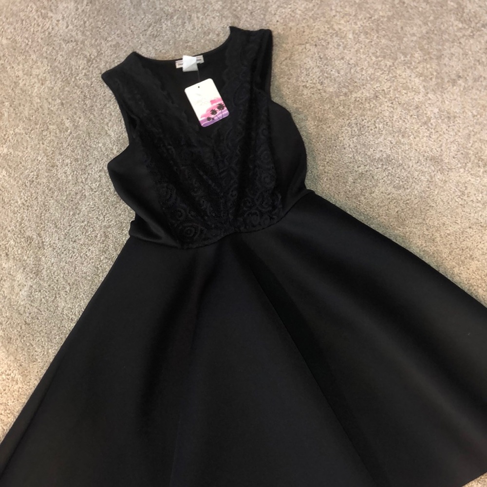 Super fun black dress